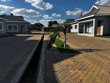 3 Bedroom Garden Flat