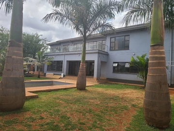 6 Bedroom House