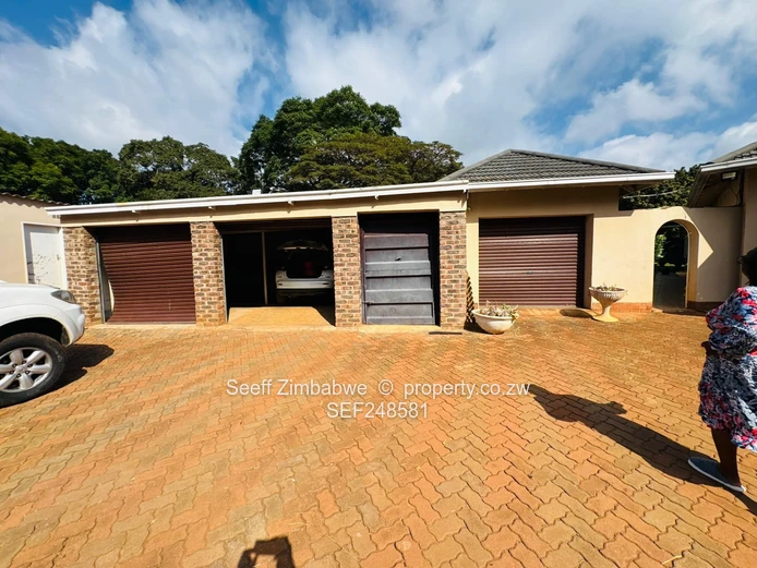 Prime Rolf Valley: Massive 7-Bedroom Property with High-Yield Potential
