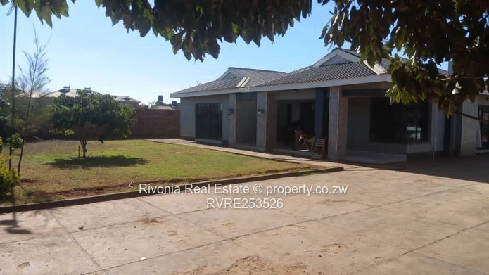 Mount Pleasant Heights: 5-Bed Home w/ Borehole & Solar