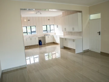 13 Unit Townhouse Complex