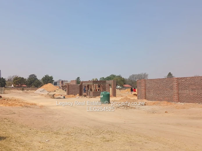 Prime 265sqm to 669sqm Cluster Gated Stands — Hatfield