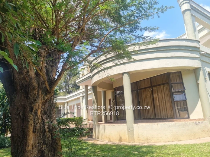 House for sale in Glenlorne