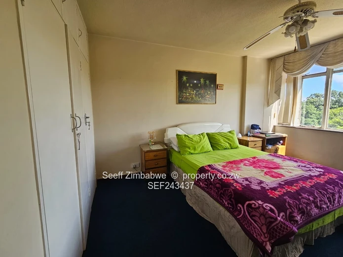 Northwold Sanctuary: Sophisticated 3-Bedroom Living