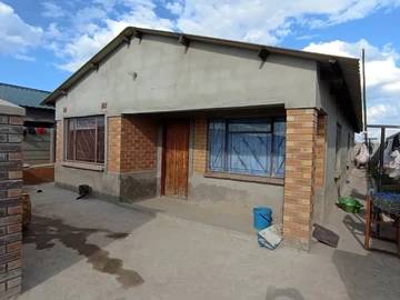 Woodlands house for sale 