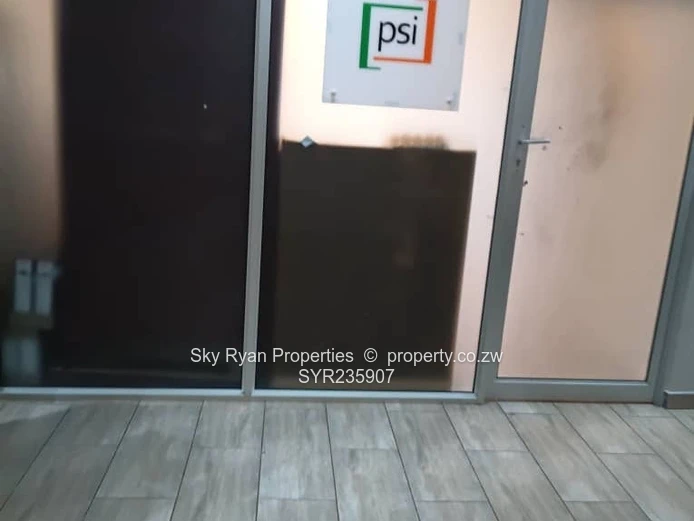 Avondale West Commercial Property To Let