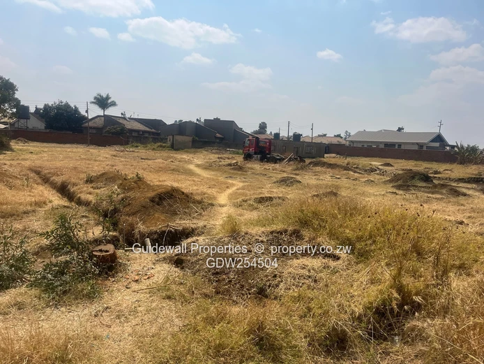 475sqm stand for sale in Tynwald