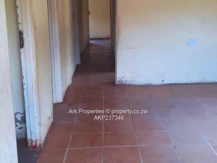 RUSAPE Tsanzaguru House for Sale