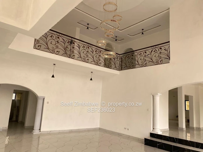 A choice of 3 luxurious clusters-4000sqm