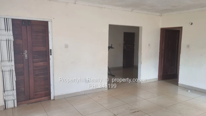 Vacant House  Available For Immediate Occupation  (Sole Mandate)