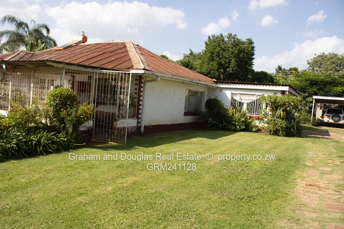 Property on Auction (Sole Mandate)