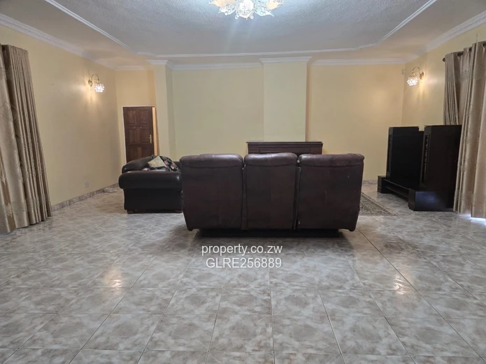 Borrowdale 7-Bed Family Home Opp Brook — Pool, Tennis & Garden
