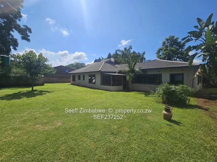 Modern 4-Bedroom Family Home with Excellent Amenities