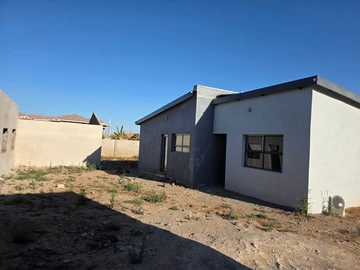 7 Unit Townhouse Complex