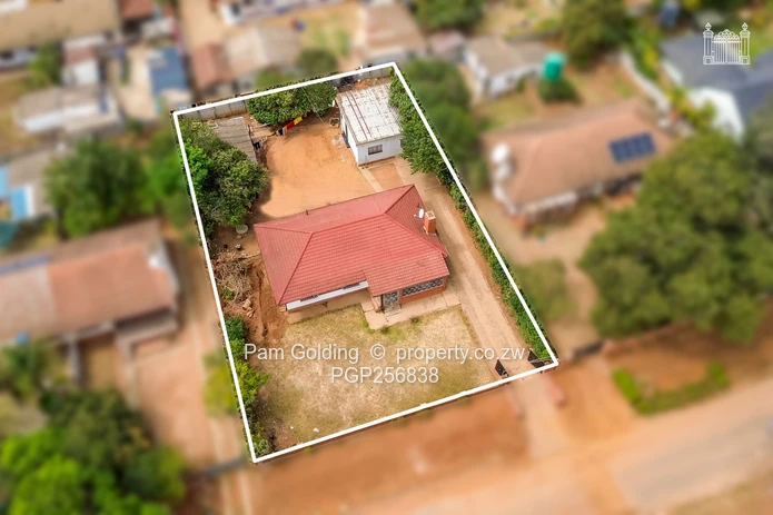 Braeside; 3 Bedroom; 933 Sqms  (Sole Mandate)