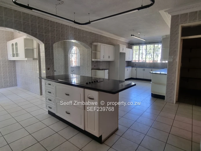 Grandeur and Elegance on Folyjon Crescent – A Glen Lorne Masterpiece