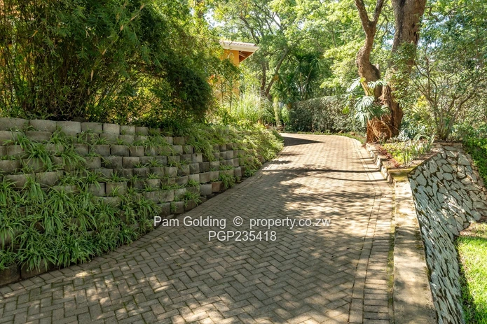 Lovely Family Home in Glen Lorne 