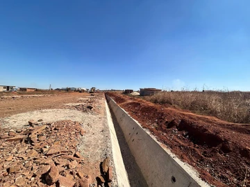 Stands & Residential Land