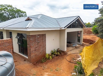 5 Bedroom Garden Flat