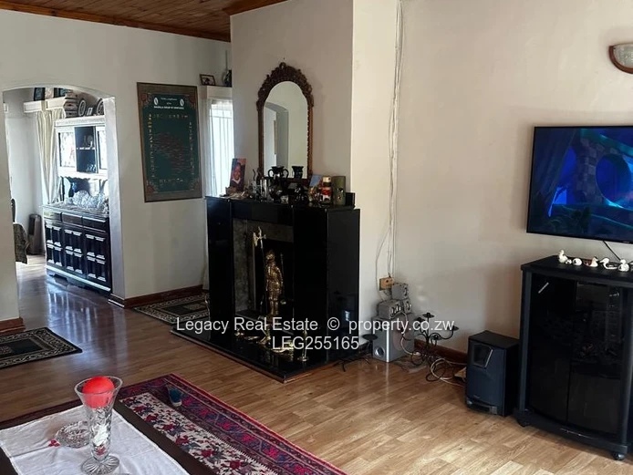 Luxury Fully Furnished 5-Bedroom Home To Let – Borrowdale.