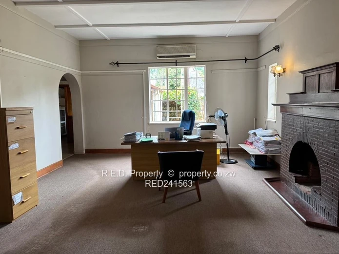 Where Space Meets Opportunity In Suburbs!