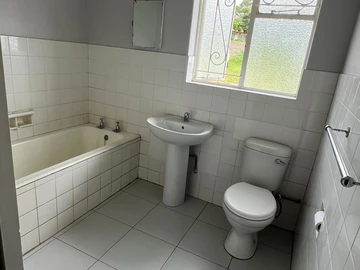 2 Bedroom Garden Flat