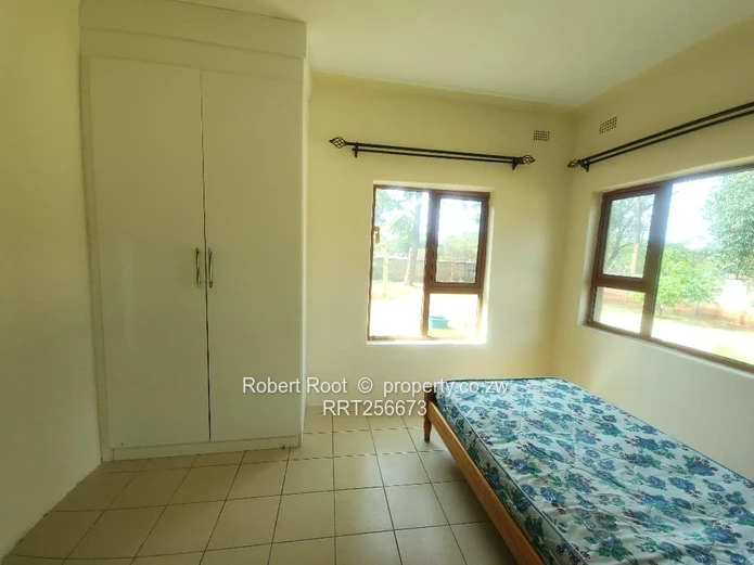 HOUSE TO RENT IN MANDARA - 4 Bedroom Residential House.