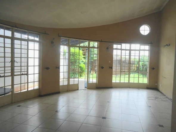 3 Bedroom Garden Flat