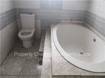Commercial Property in New Market Hub