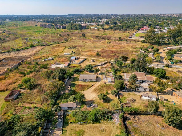 Commercial & Industrial Land