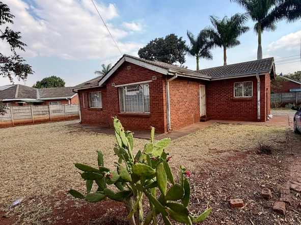 2 Bedroom House