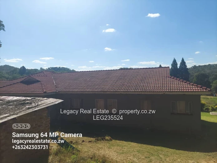 Own a Hilltop Estate! 3.12ha with Panoramic Views & Cottage