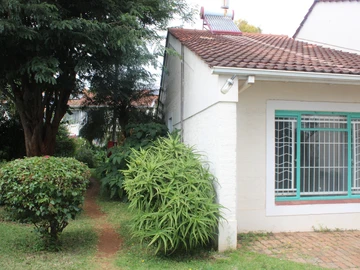 2 Bedroom Garden Flat