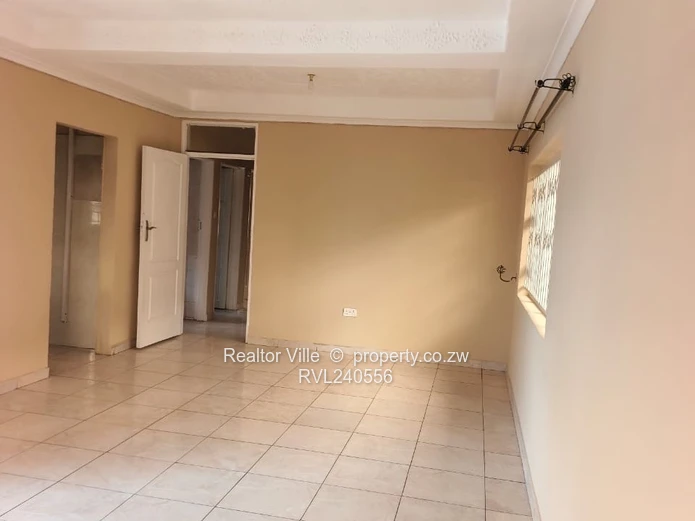 3 bedroomed house to let (Sole Mandate)