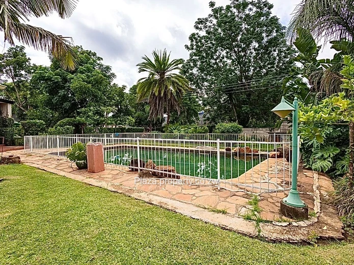 Prime Commercial Property On Ridgeway