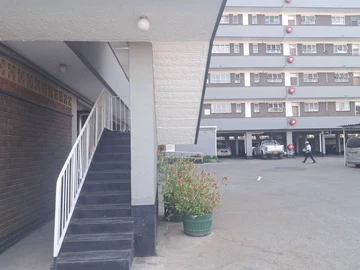 2 Bedroom Garden Flat