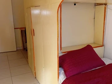 3 Bedroom Flat & Apartment