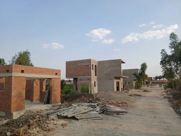Stands & Residential Land