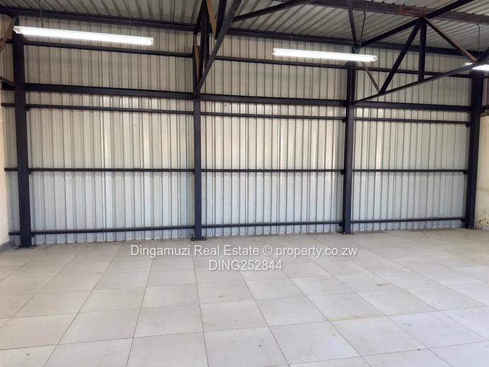 Warehouse/factory for rent in Marondera  (Sole Mandate)
