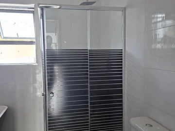 4 Bedroom Garden Flat