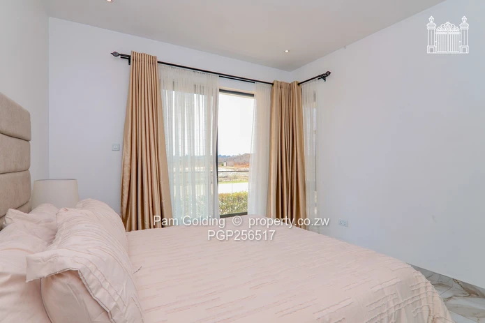 1 Bedroom Apartment to Rent in Borrowdale West (Sole Mandate)