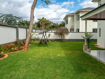 2 Unit Townhouse Complex