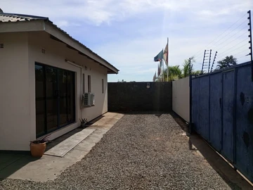 Hotel & Lodge