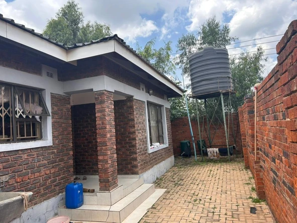 2 Bedroom Garden Flat