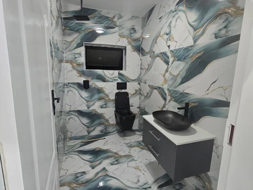 3 Bedroom Flat & Apartment