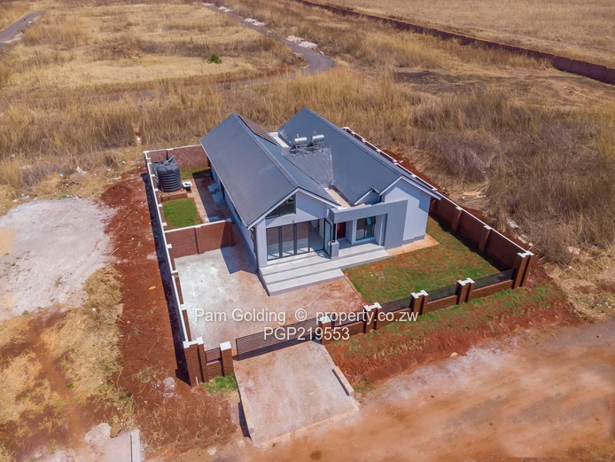 Modern, Luxury 4 Bedroomed Home in the New Up and Coming Area of Pomona  (Sole Mandate)