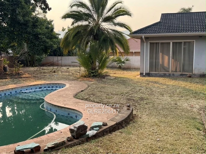 Borrowdale Brooke 3-Bed House — Pool & Borehole
