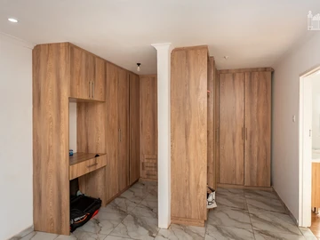5 Bedroom Townhouse Complex