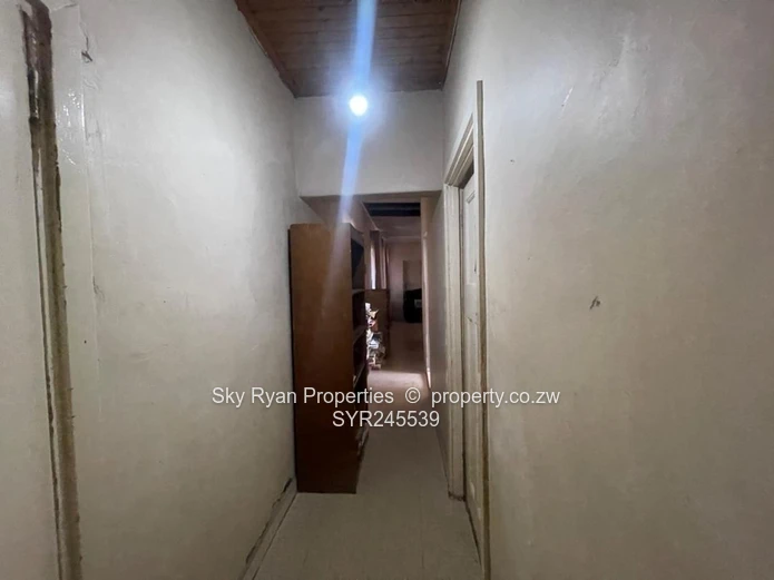 Greendale House To Let