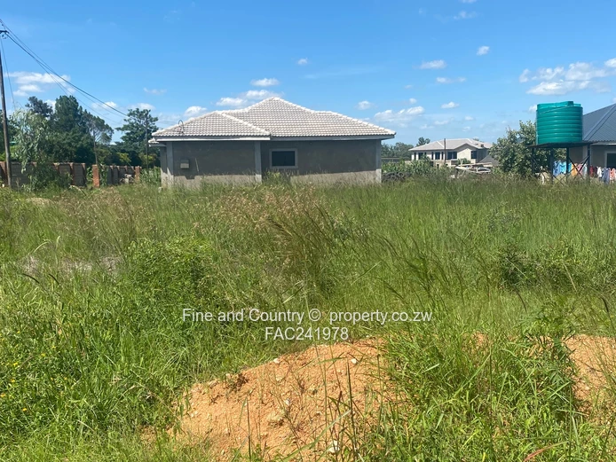 Matsheumhlope Townhouse Stands for Sale